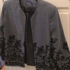 Women’s uniquely beautiful jacket. Dress it up or down and look smashing.